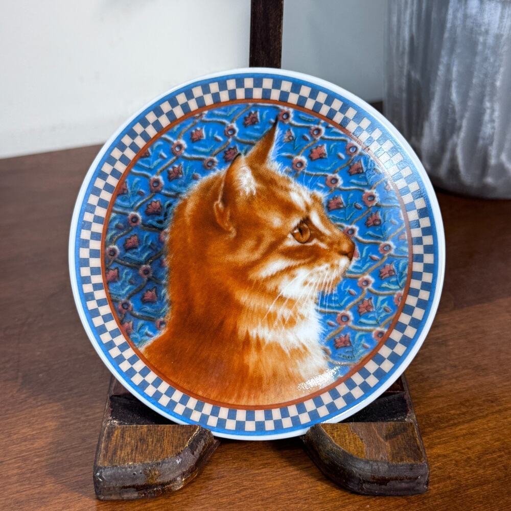 Vintage Small Plate Ivory Cats Portrait of Spiro Orange Tabby Cat Japan 4" 1991